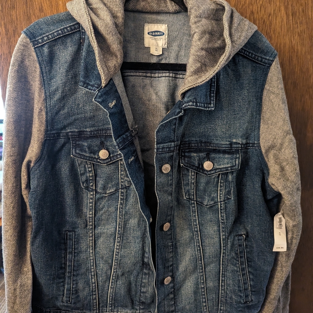 Never worn XL Sweatshirt Denim Jacket with hood Old Navy